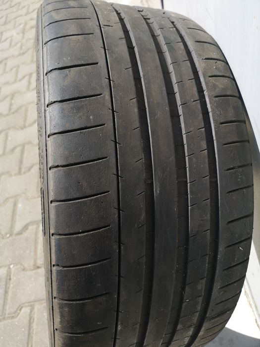 Vând anvelope diferite dimensiuni