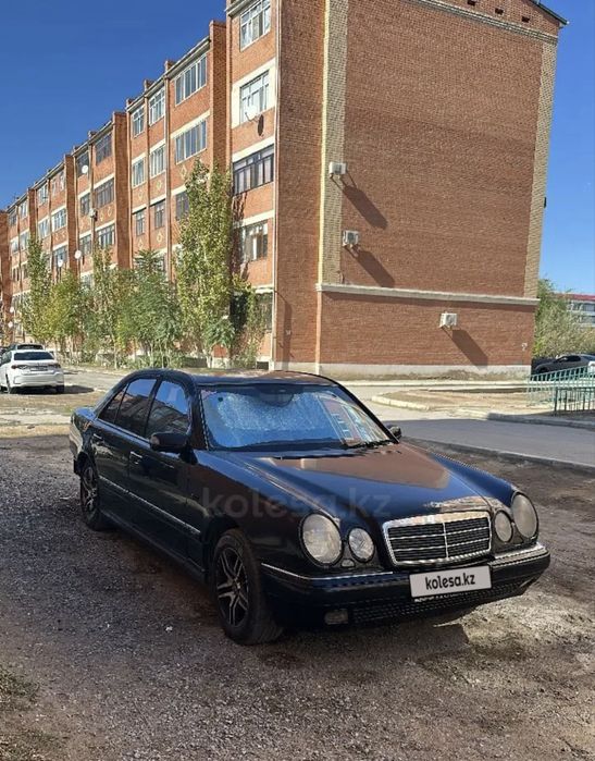 Срочно продаётся мерседес бенц Е240, 1998г,в.