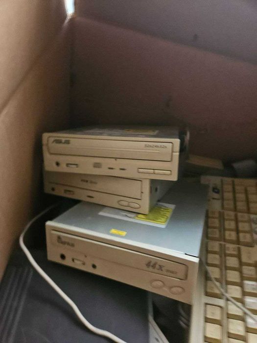 Раритет компьютерная техника Дисковод