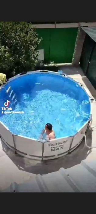 Продам каркасный басейн 366*122