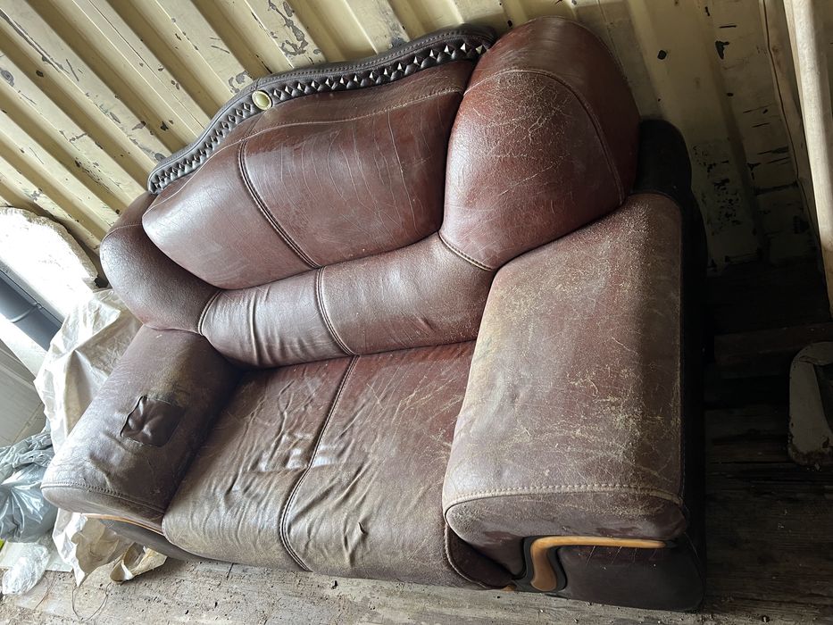 Продам два качественных кресла