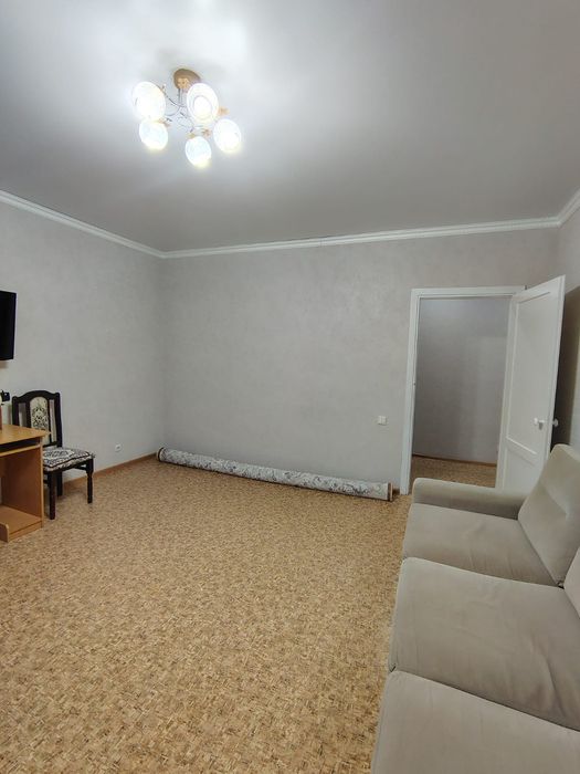 Продается трёхкомнатная квартира.  Береке.