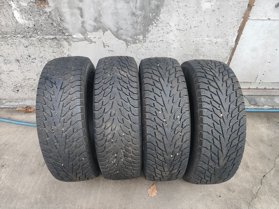 Продам зимние шины