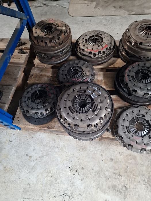 Ambreiaj volanta disc placa bmw e90 e91 e92 e60 e61 e87 n47 177cp x1