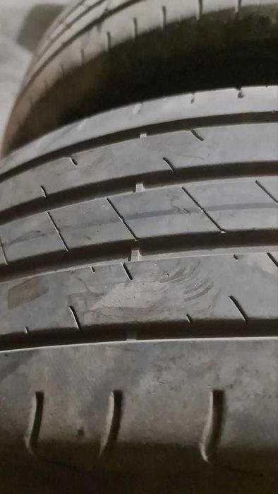 SUV летни гуми 2 броя Goodyear и 2 броя Continental