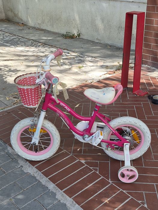 Bicicleta fete 12 inci Royal Baby calitate