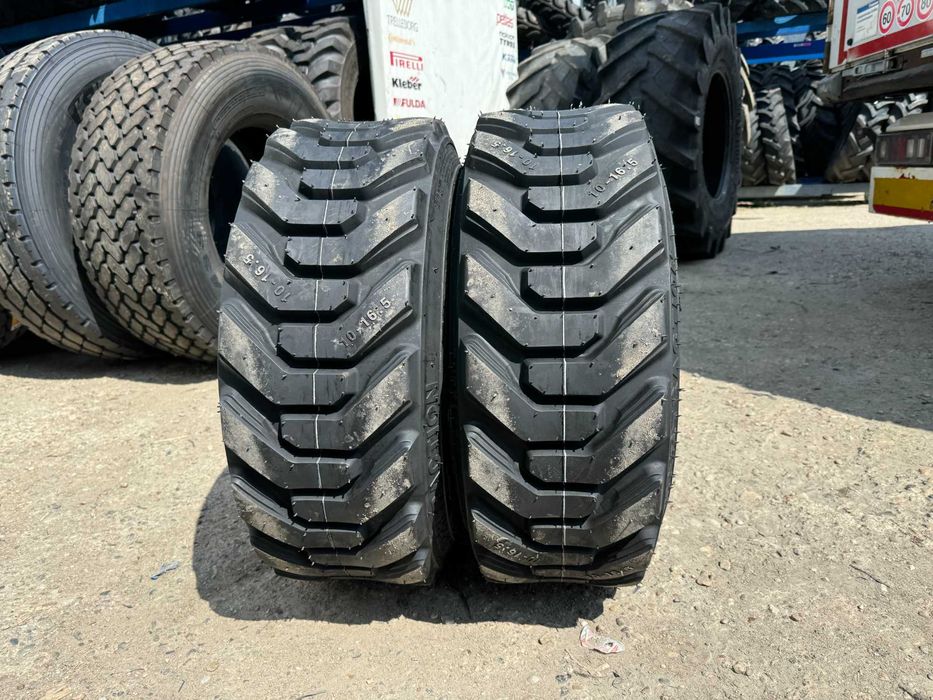 Cauciucuri noi 10-16.5 FORERUNNER cu 10 pliuri pentru bobcat