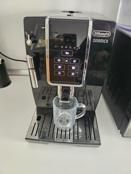 Кафеавтомат Delonghi  Dinamika