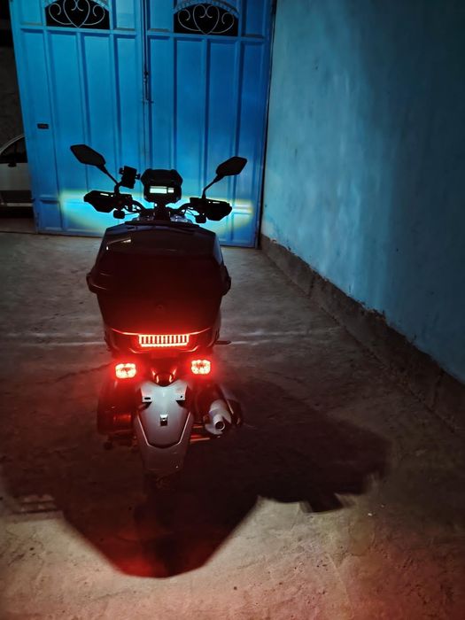 Tank skuter sotiladi