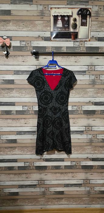 Desigual xs-дамска рокля (х-635)