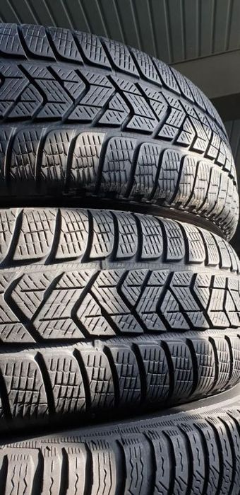 235 45 18, 205 40 18, 225 45 18, 215 45 18, 245 45 18, 255 40 18