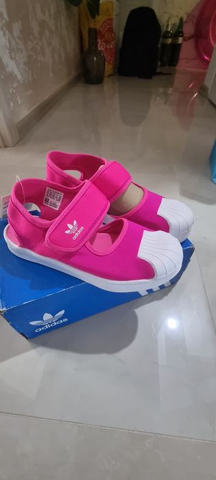 Adidas летни сандали