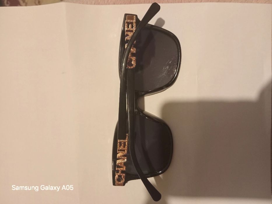 Ochelari Chanel  dau si la schib cu telefon