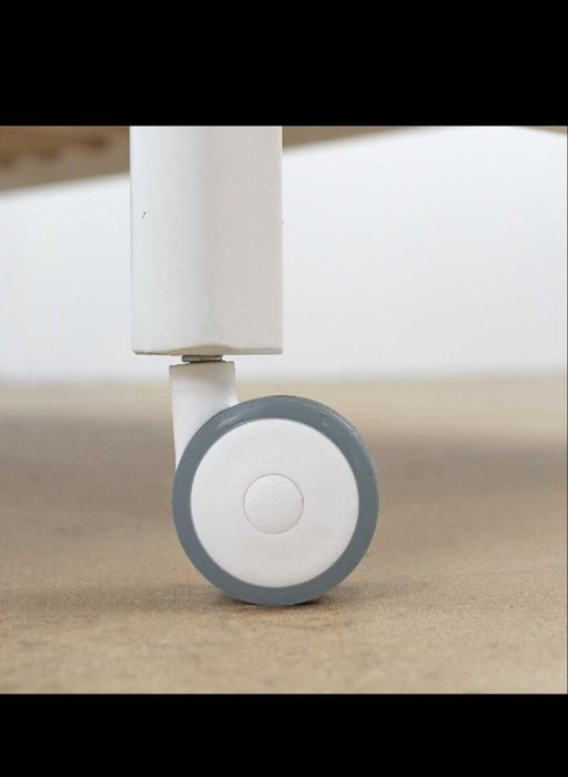 Vand patut pentru bebeluși