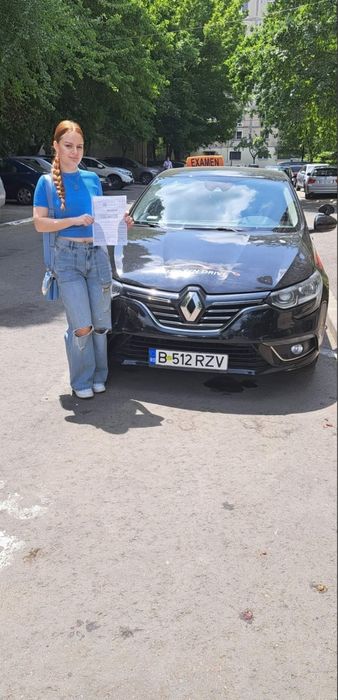 Instructor auto FEMEIE