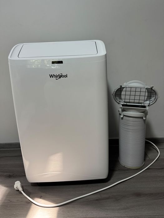 Vând aparat de aer condiționat portabil Whirlpool PACF212HP W – stare foarte bună