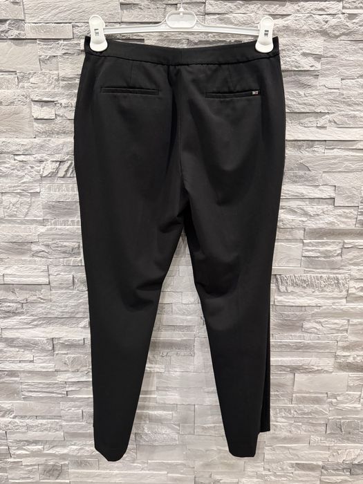 Tommy Hilfiger панталон в размер 36