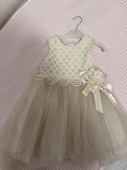 Продам детское нарядное платье