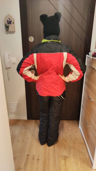 Ски екип размер С