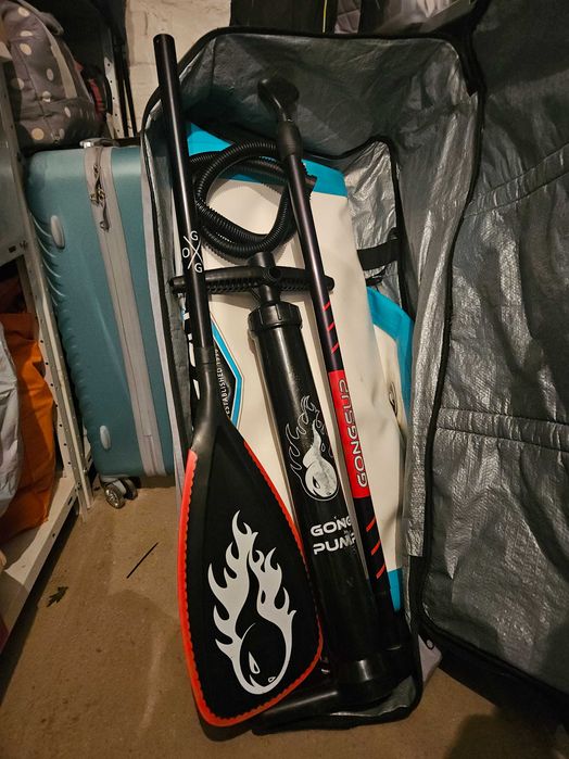 Надуваем стендъп падъл борд на марката Gong + помпа, гребло и раница