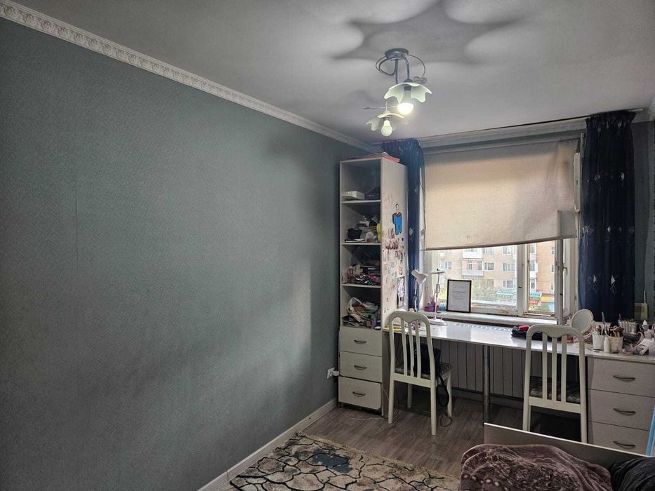 продам 3-х ком квартира на 8 мкр