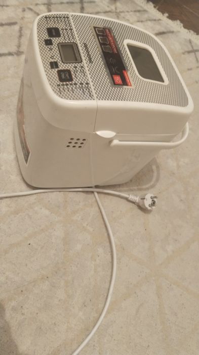 Хлебопечь Redmond