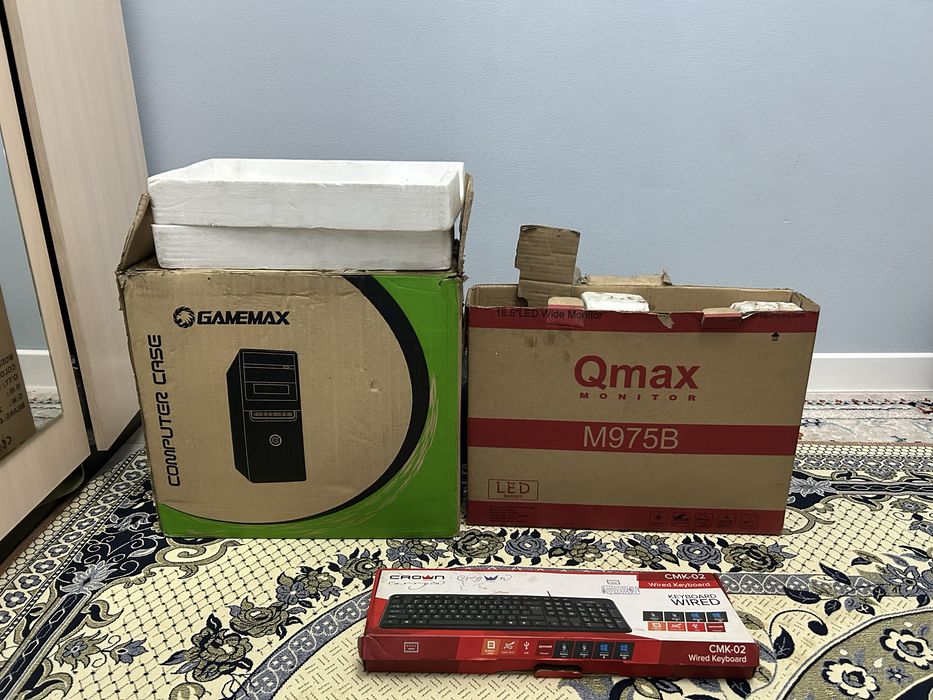 Компьютер монитор Qmax