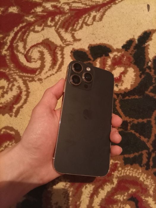 Iphone X R  iphone 14 korpus taqilgan ishlash ideal