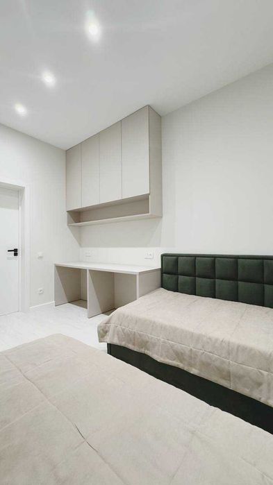 ул Бобура Продаётся 3-х комнатная квартира