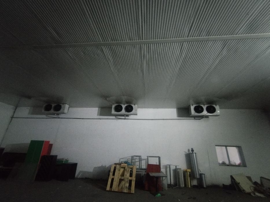 Морозильная / холодильная камера