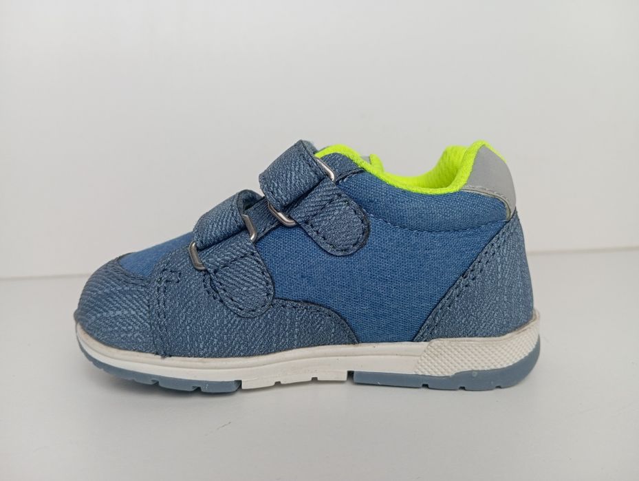 Детски оригинални маратонки в номер 19