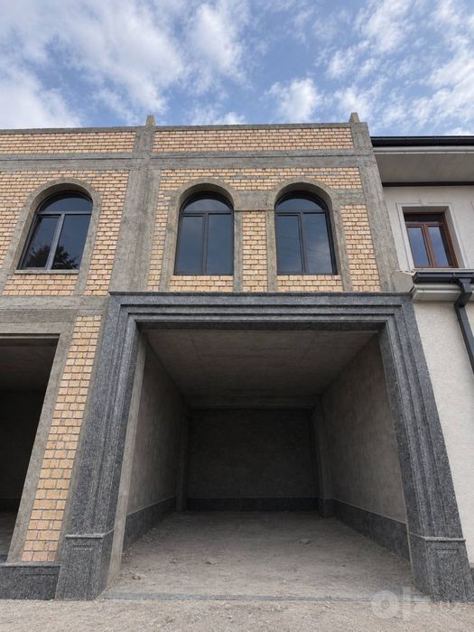Ijaraga(Arenda) beriladigan zamonaviy tijorat binosi