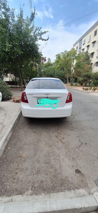 Srochni sotiladi