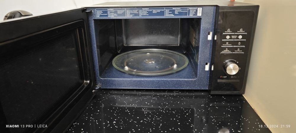 Продам микроволновку марки Samsung