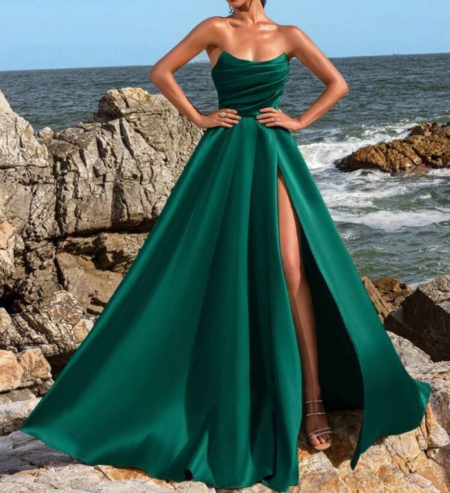 Абитуриентска рокля-зелена.