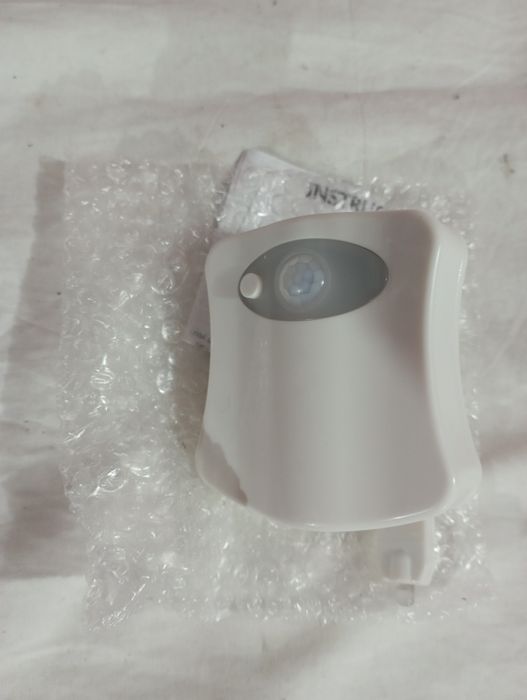 Lampă Led pentru toaletă