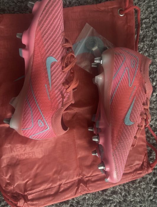 Ghete fotbal nike mercurial elite
