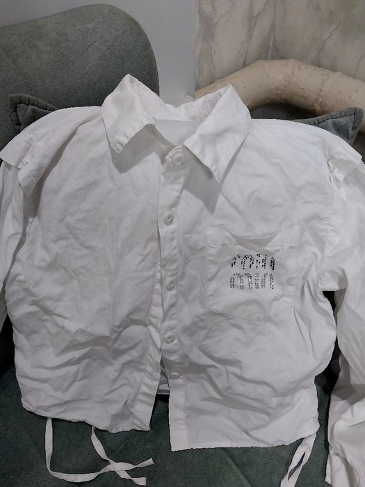 Продам блузку новую