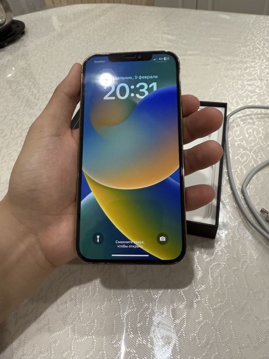 Айфон 12 про макс [в идеальном состояний]