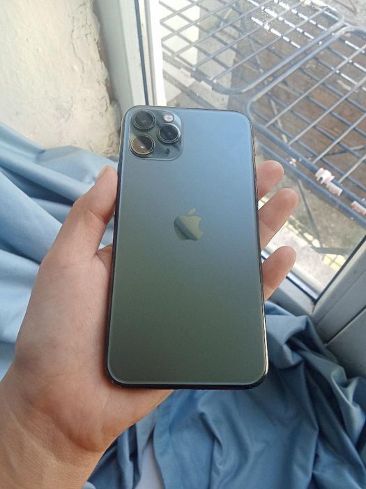 Продам айфон 11 про, 64 гб