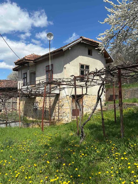 Продава се Къща в с. Смиров дол, Област Перник - 70 кв.м за 429 €/кв.м - Снимка #13