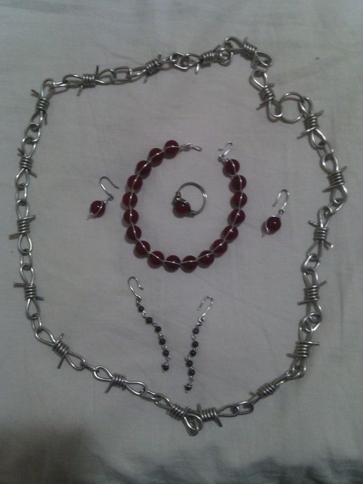 Обеци от морски миди, бижута с полускъпоценни камъни