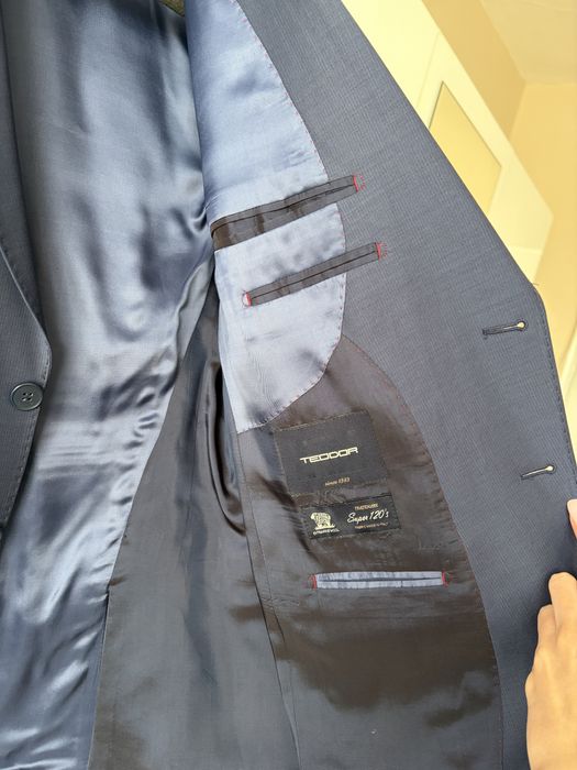 Костюм на Teodor