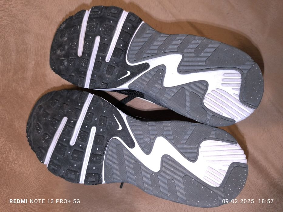 Nike (wmns nike air max excee))