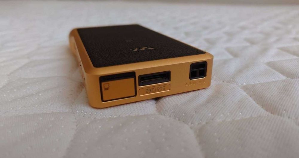 Hi-End Плеер Sony WM1Z