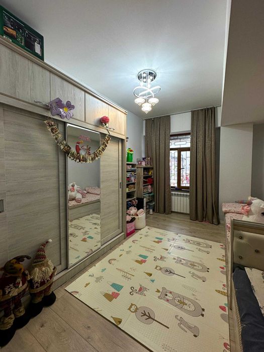 СРОЧНО продается 3-комнатная квартира Юнусабад