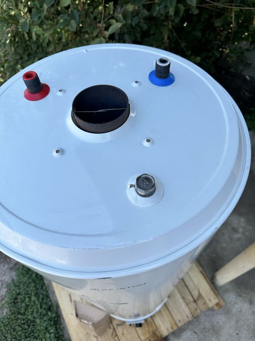 Продам Ariston SGA-200l газвый