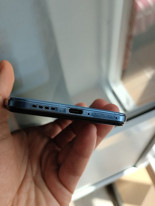 Телефон смартфон vivo v23e