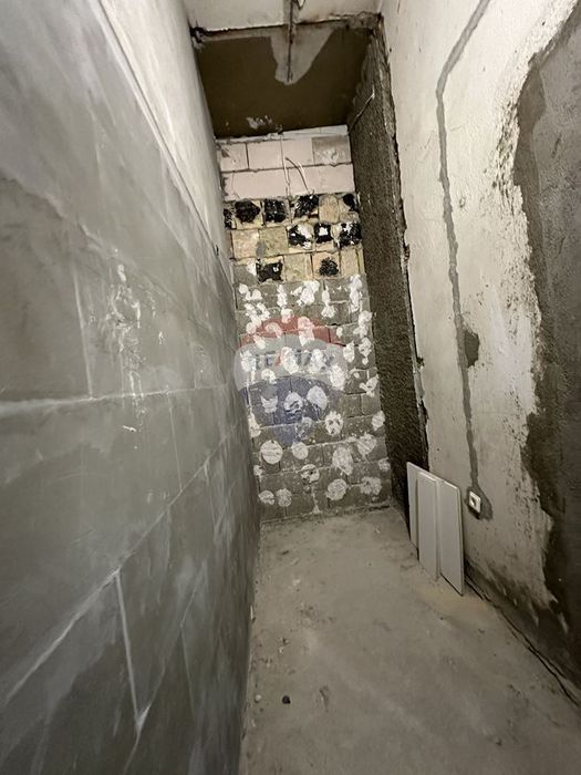 Дава се под наем Магазин в Варна, Гранд Мол Варна - 130 кв.м за 765 € - Снимка #5