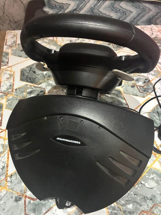Волан Thrustmaster T80 RW FERRARI 488 GTB за PlayStation 5, 4,pc